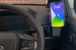 Right Hand Phone/UHF Mic Bracket Next Gen Ranger, Everest & Raptor 22 Onwards - 605834