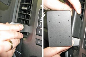 Left Hand Phone/UHF Mic Bracket PX1 Ranger 2012-2015 -  655088