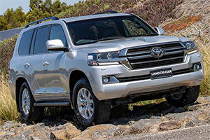 Toyota LC200 Series Land Cruiser 2016-2021 Bonnet Antenna Bracket Left Side